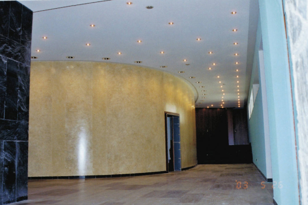 Akustikdecke-Ölpartine Wandelgang